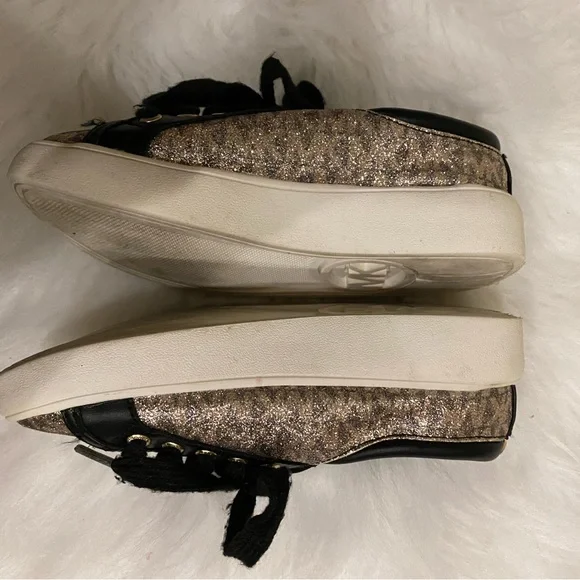 MK shoes - Picture 4 of 6